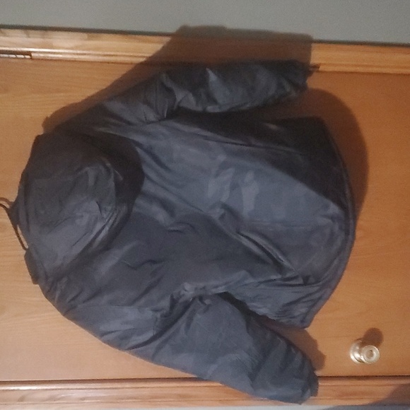 Reebok winter coat - Picture 8 of 8